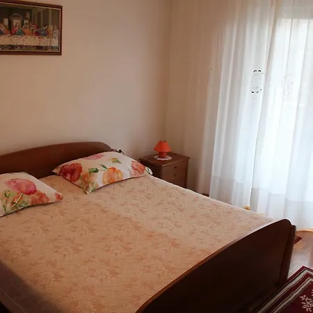 krevet i doručak Alice